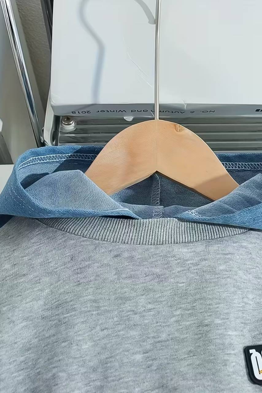 Uzun Kollu Sweatshirt ve Denim Pantolon İkili Takım