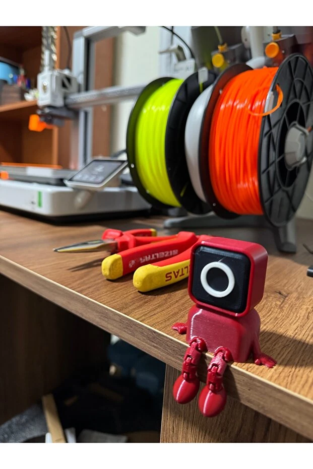 Squid Game 3 Lü Oturan Figür 3d Baskı (BÜYÜK BOY)