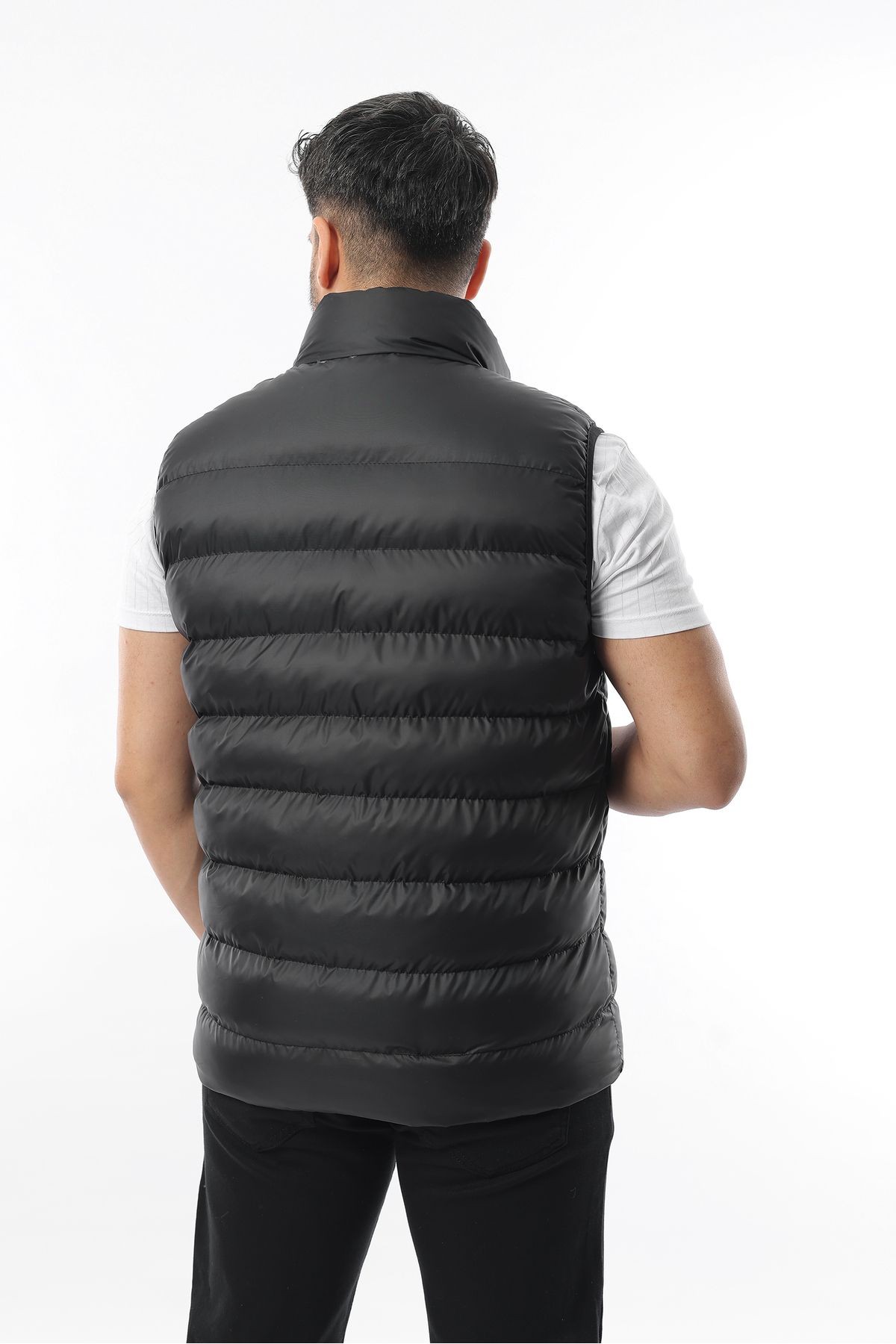 Erkek Regular Fit Dik Yaka Mevsimlik Şişme Yelek