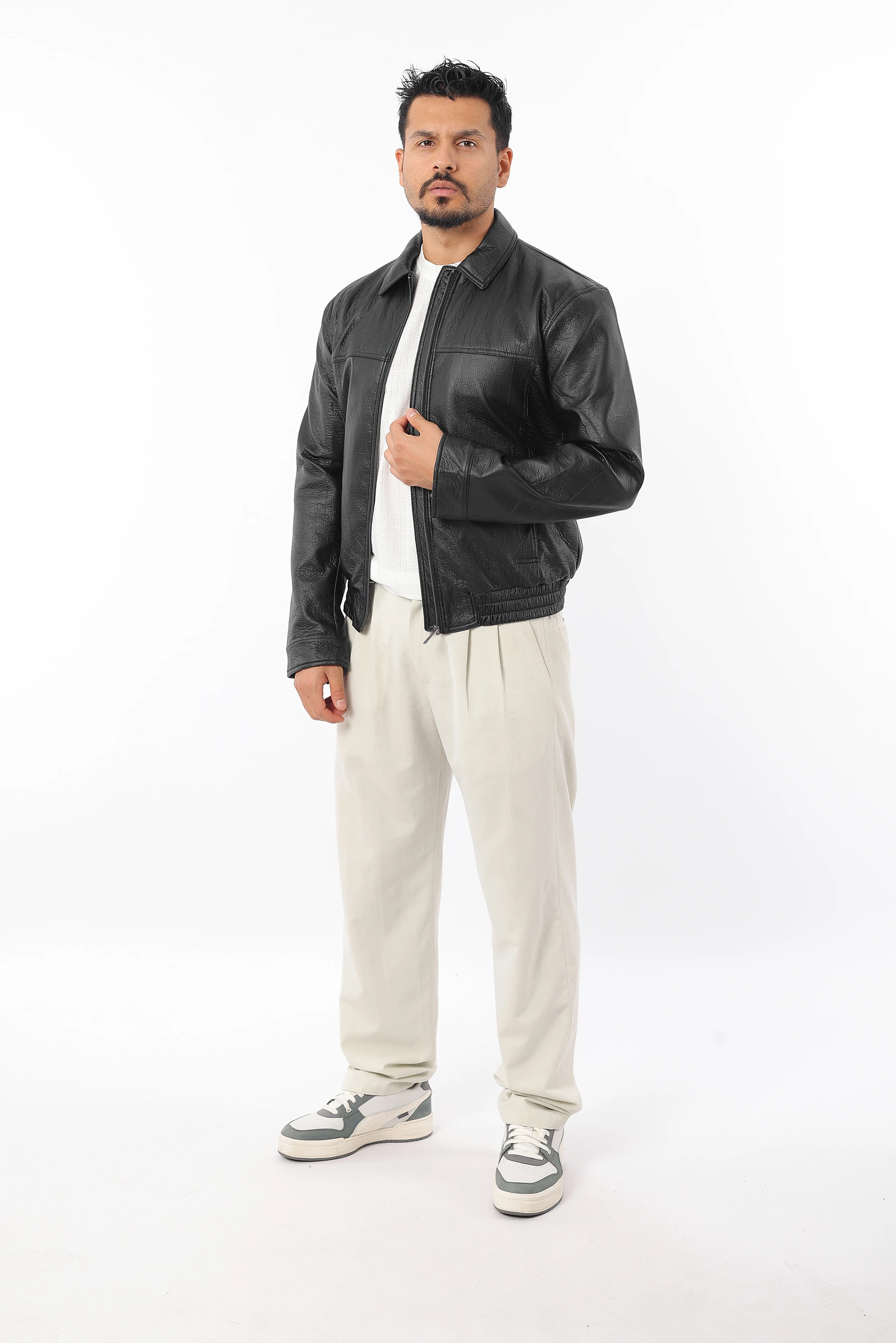 Erkek Slim Fit İç Astarlı Fermuarlı Beli Lastikli Siyah Deri Mont 1637