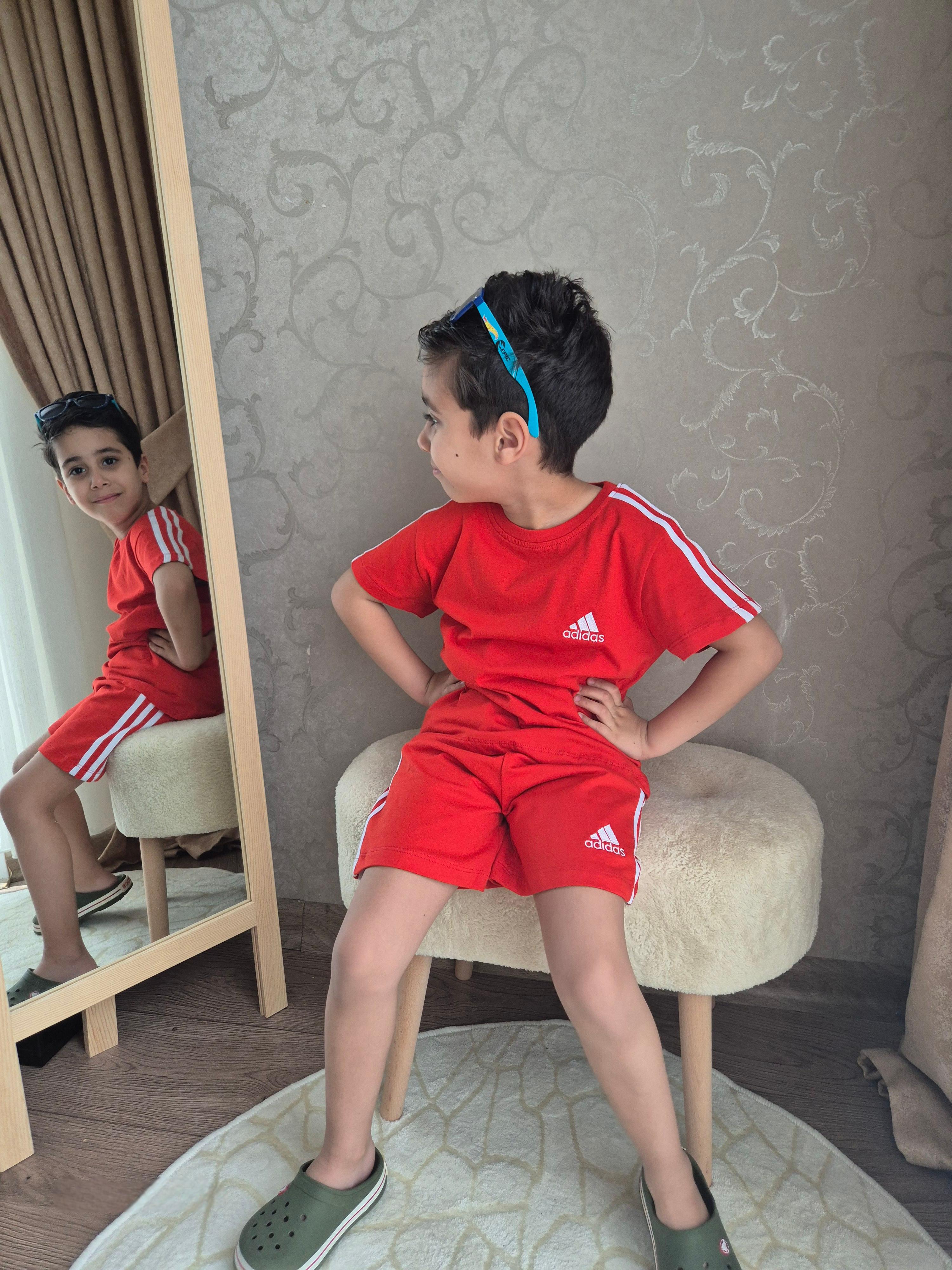 Marka Yazı Baskılı %100 Pamuklu Unisex Şortlu Alt Üst Takım-Kırmızı (18 Ay-6Yaş)