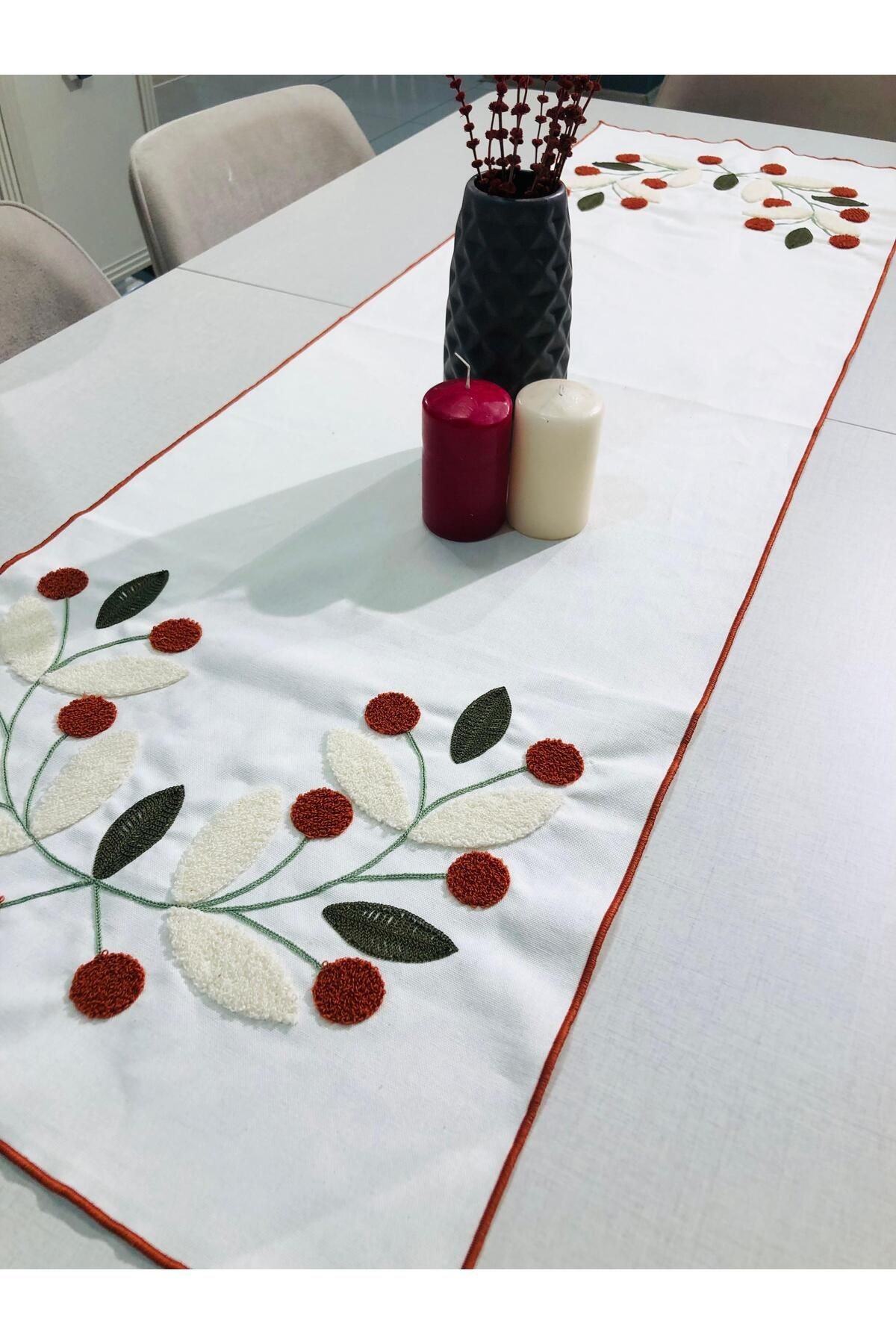 Punch Runner Bordo Papatya 40*140 cm - bordo