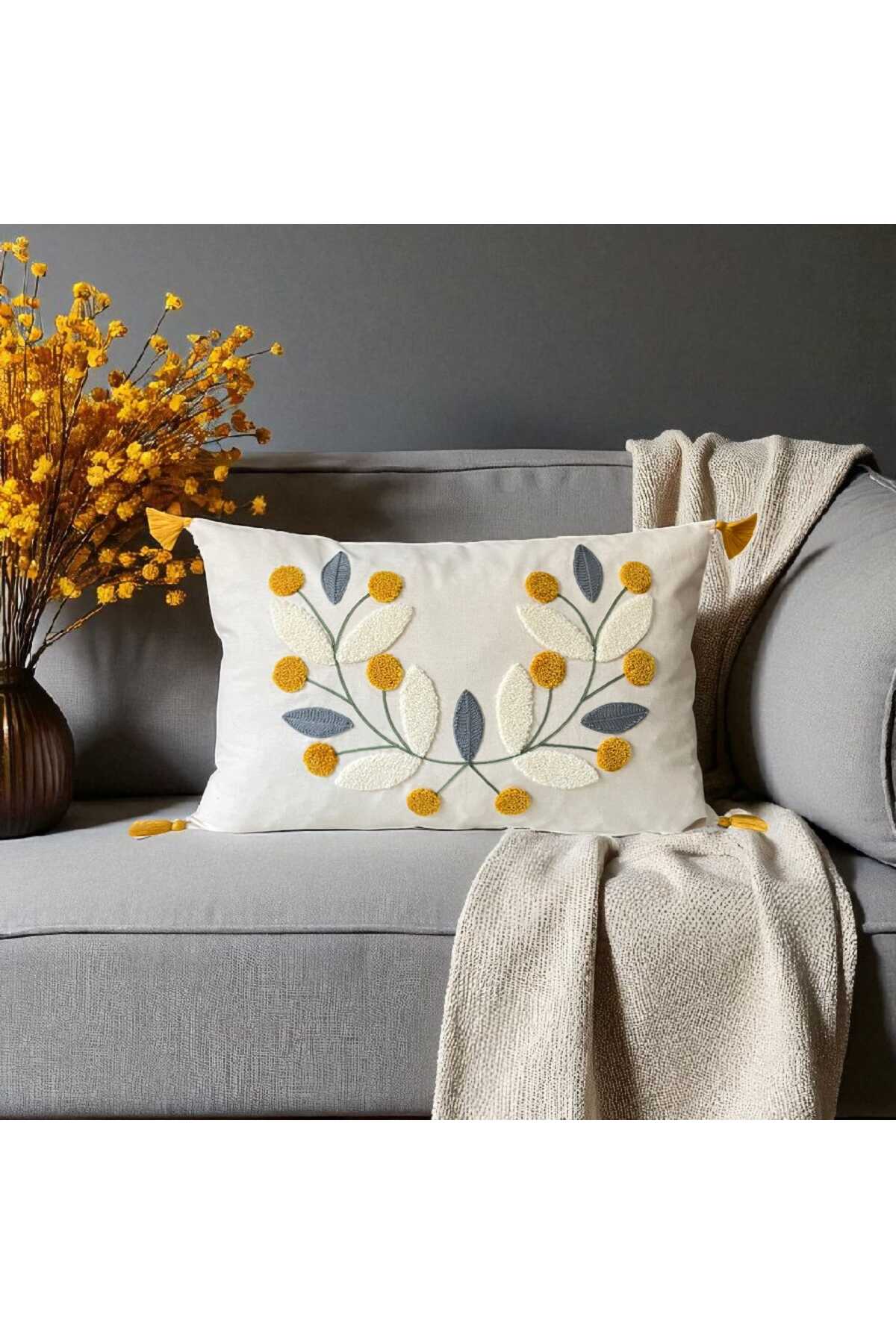 Punch Nakışlı Ponponlu Dikdörtgen Kırlent Kılıfı 2 Adet Duck Kumaş 35x55 cm