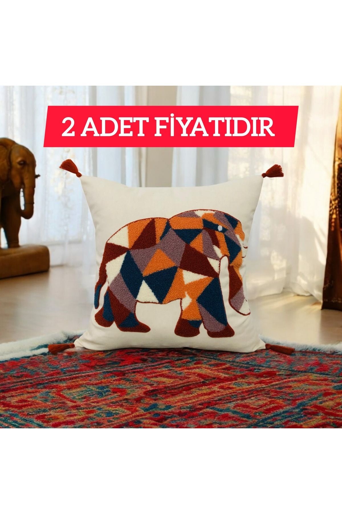 Punch Elephant Desen Ponponlu Kırlent 43x43 cm