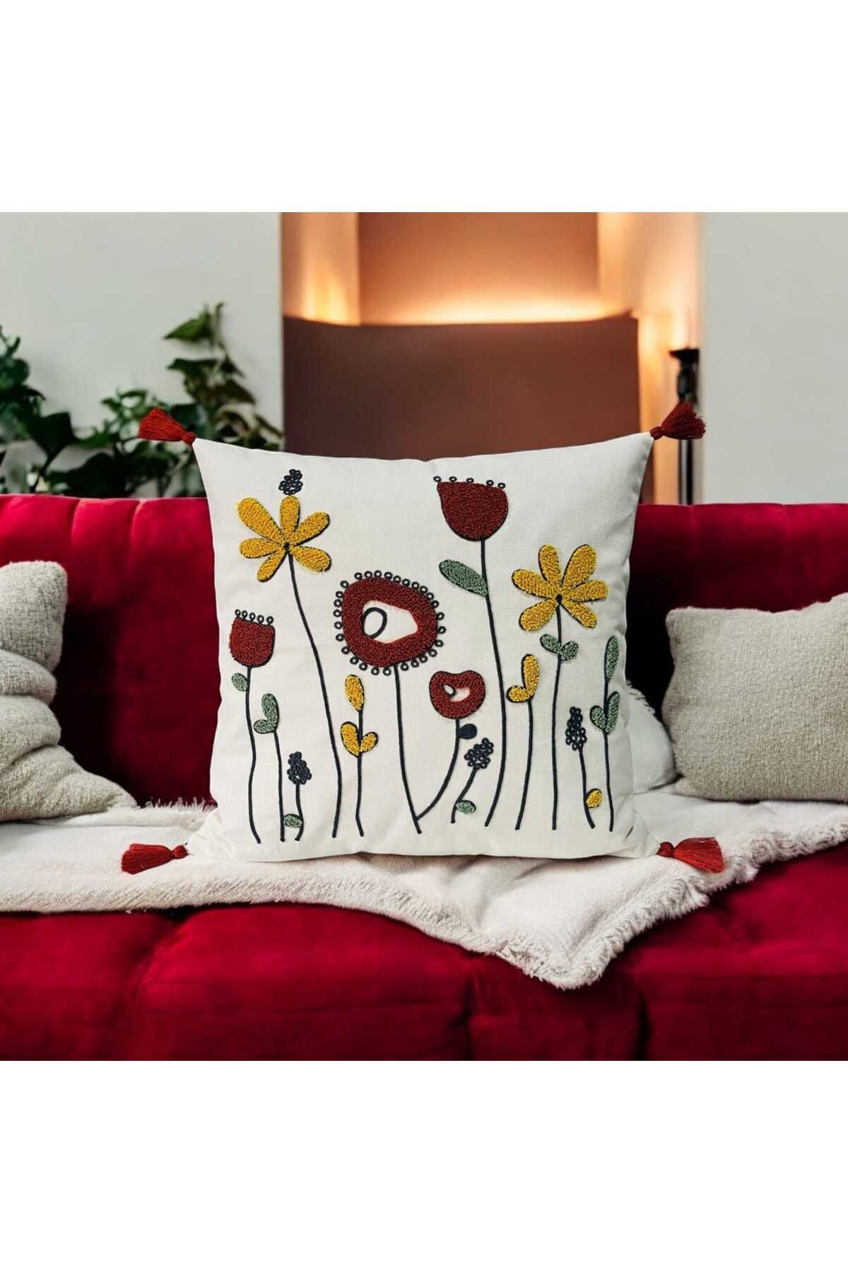 Punch Gelincik Desen Ponponlu Kırlent 43x43 cm
