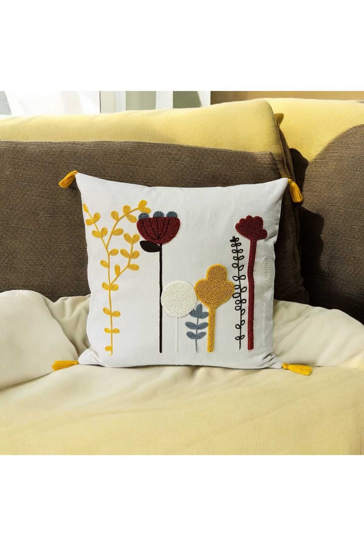 Punch Kaktüs Desen Sarı Ponponlu Kırlent 43x43 cm