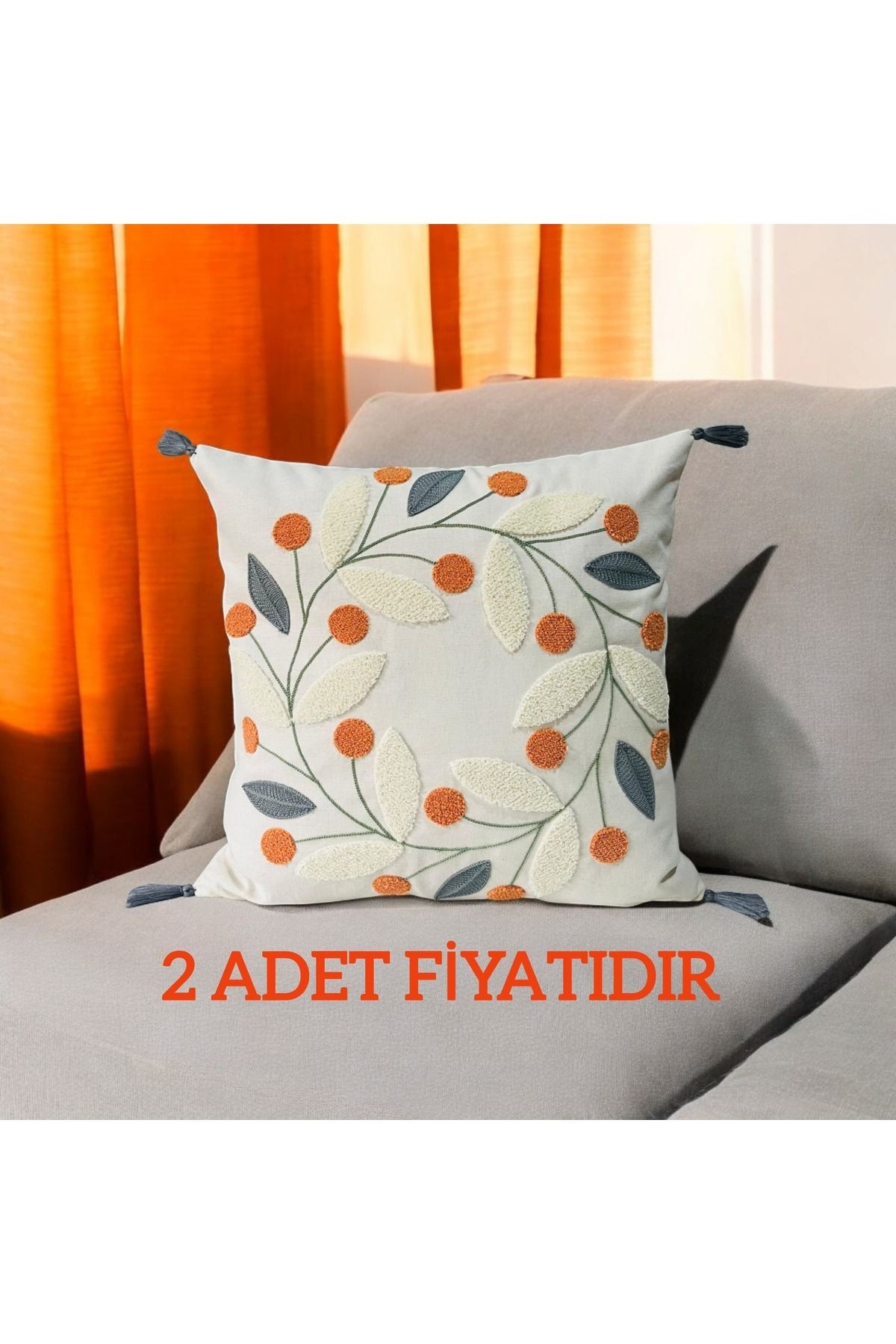 Punch Gri Papatya Desen Ponponlu Kırlent 43x43 cm
