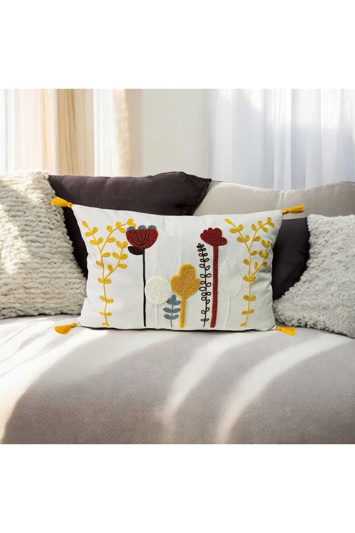 Punch Kaktüs Desen Sarı Ponponlu Dikdörtgen Kırlent 35x55 cm