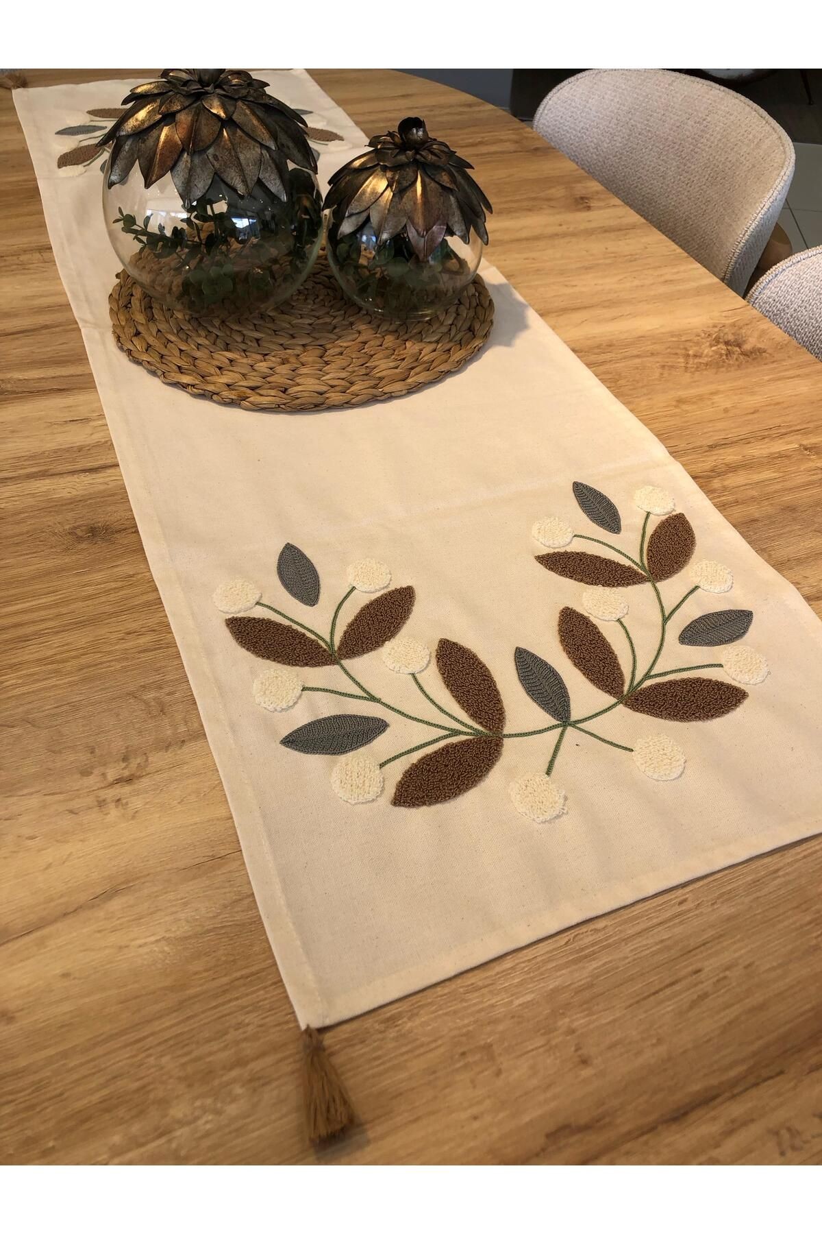 Punch Runner Kahve Papatya Ponponlu 35*140 cm