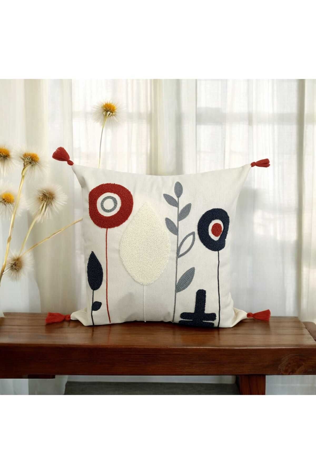 Punch Dandelıon Desen Ponponlu Kırlent 43x43 cm