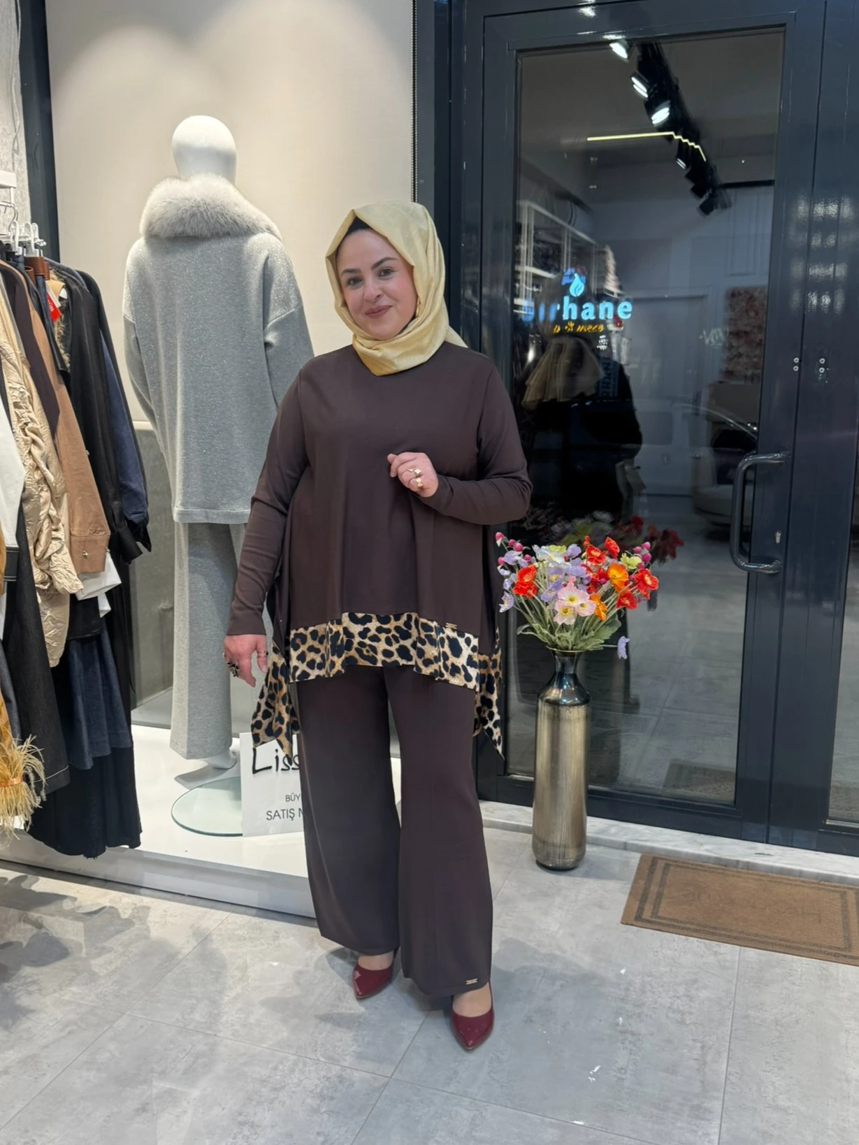 NİLVİ LEOPAR DESENLİ TRİKO TAKIM