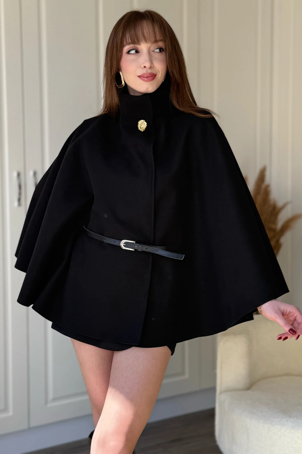 Kemeri Çıkarılabilir Gold Düğmeli Kaşe Panço