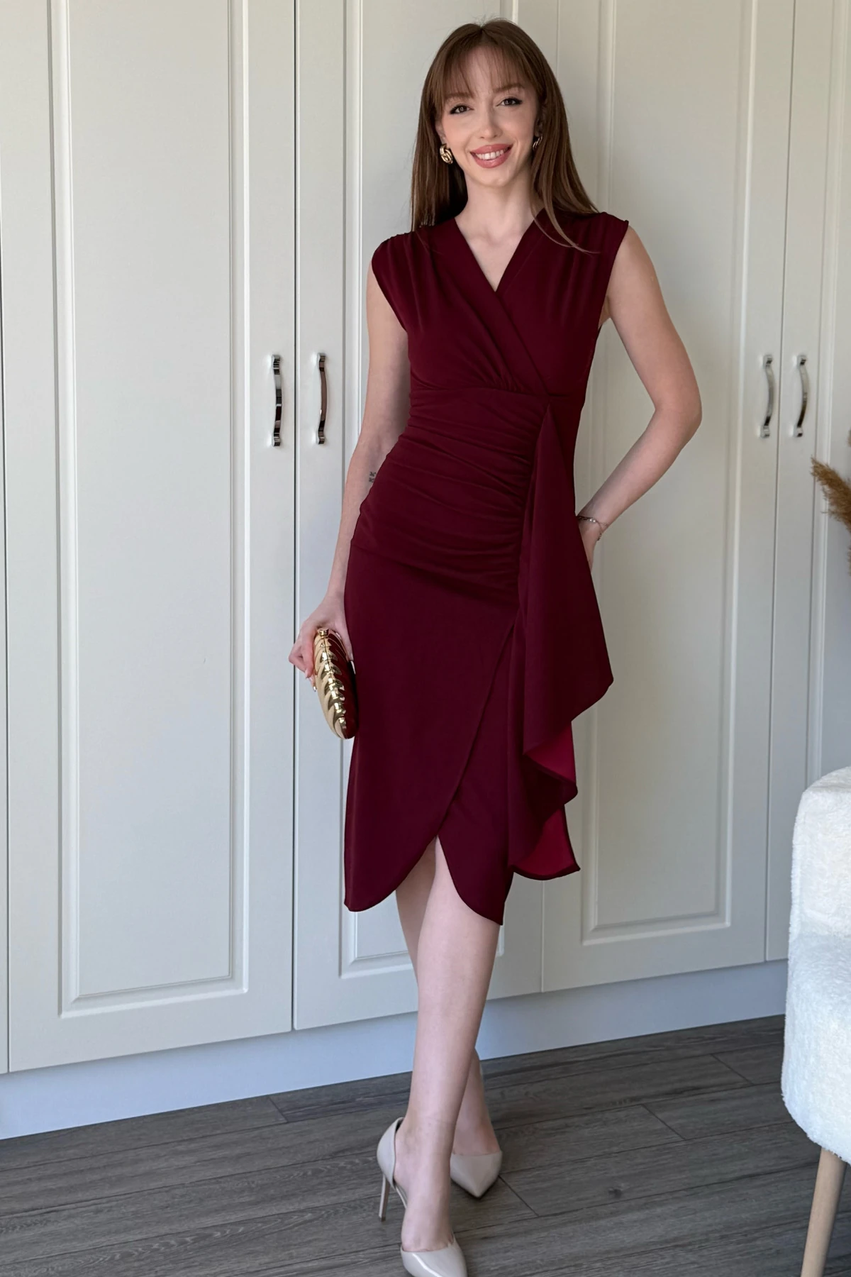 Fırfır Detaylı Kruvaze Yaka Midi Bordo Elbise