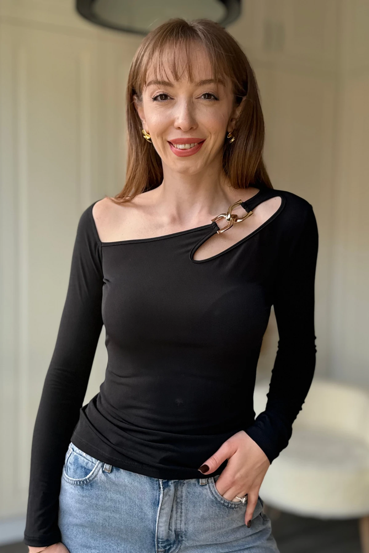 Omuz Detaylı Tokalı Body