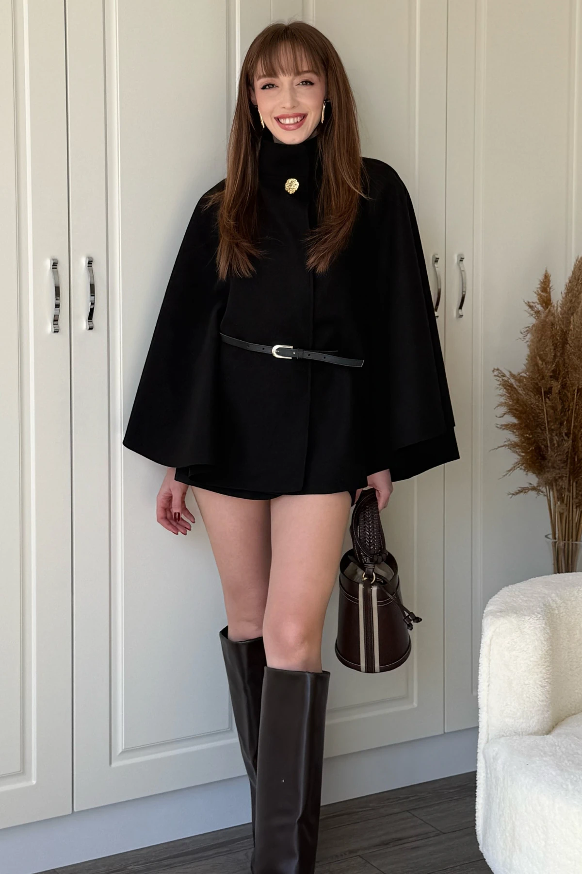 Kemeri Çıkarılabilir Gold Düğmeli Kaşe Panço