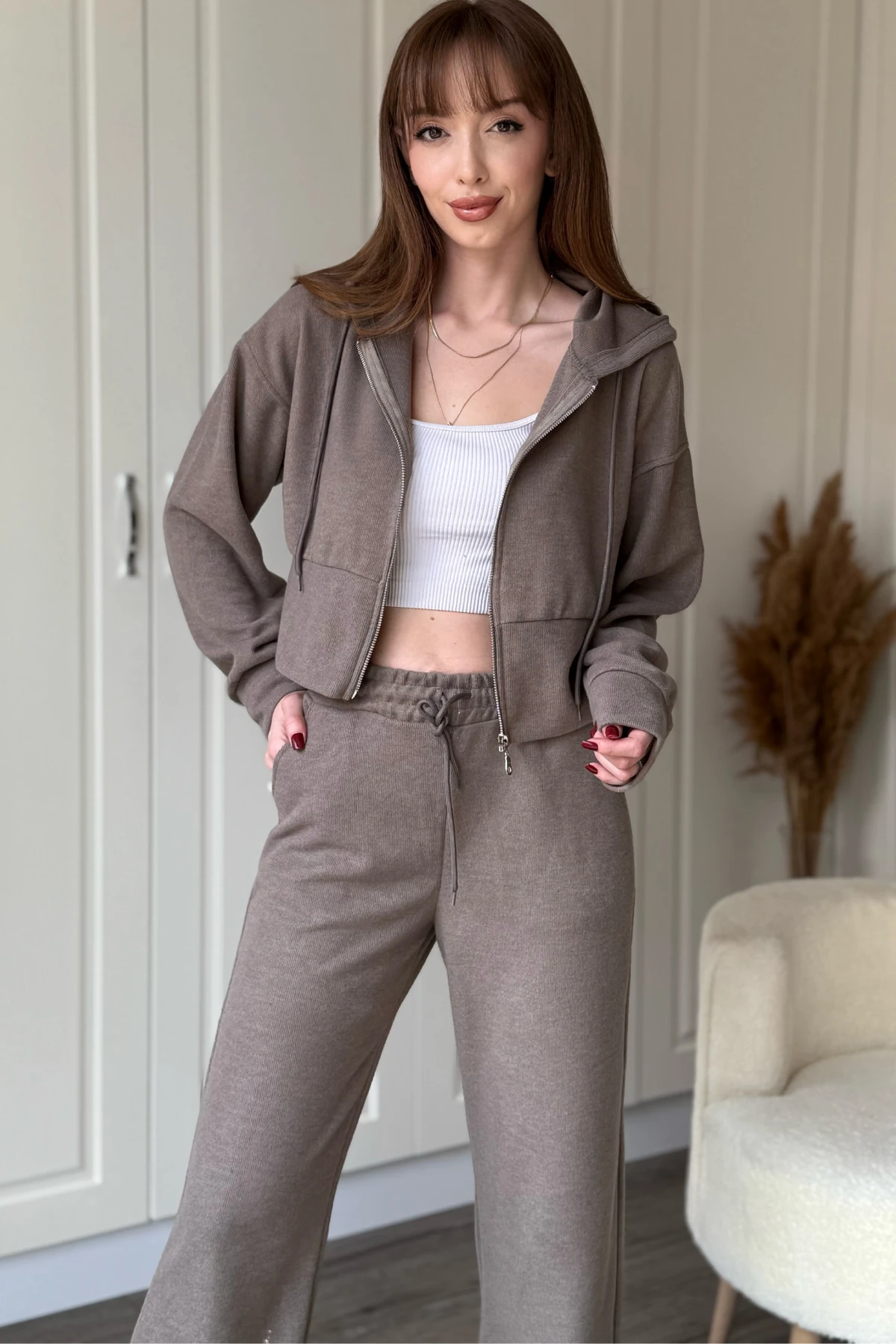 Kapüşonlu Fermuarlı Crop Selanik Kumaş Hırka Takım