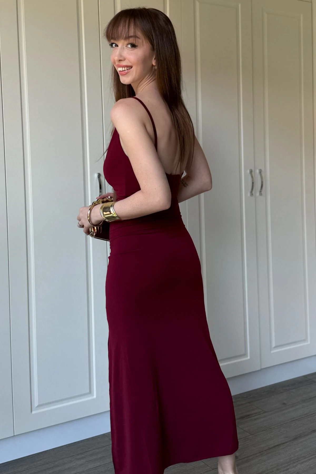 Sandy Kumaş Degaje Yaka  Uzun Elbise