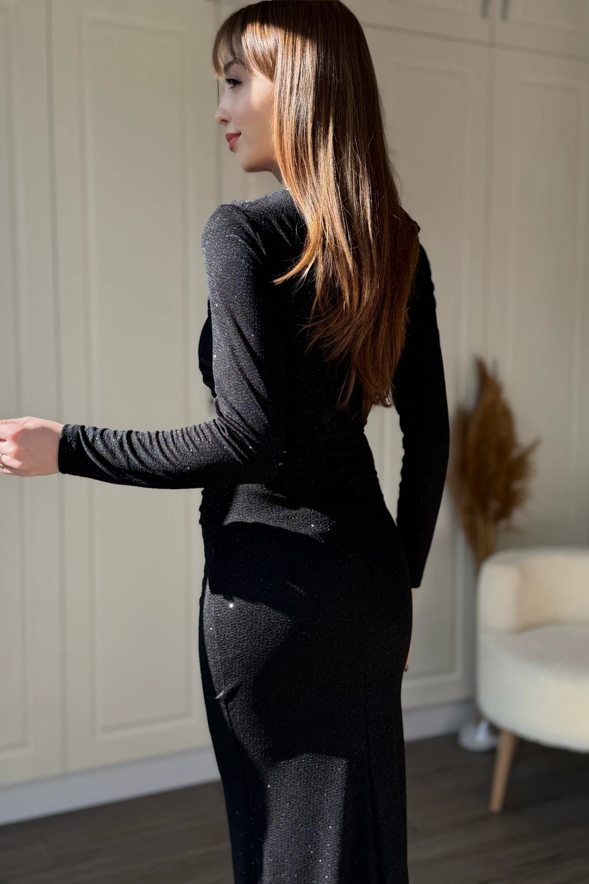 Simli Drapeli Uzun Kollu Zarif ve Şık Midi Elbise