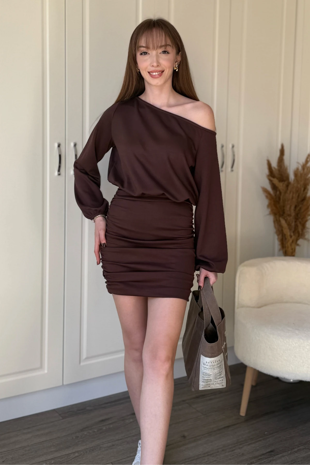 Kayık Yaka Modal Kumaş Cool Eteği Ayarlanabilir Mini Elbise