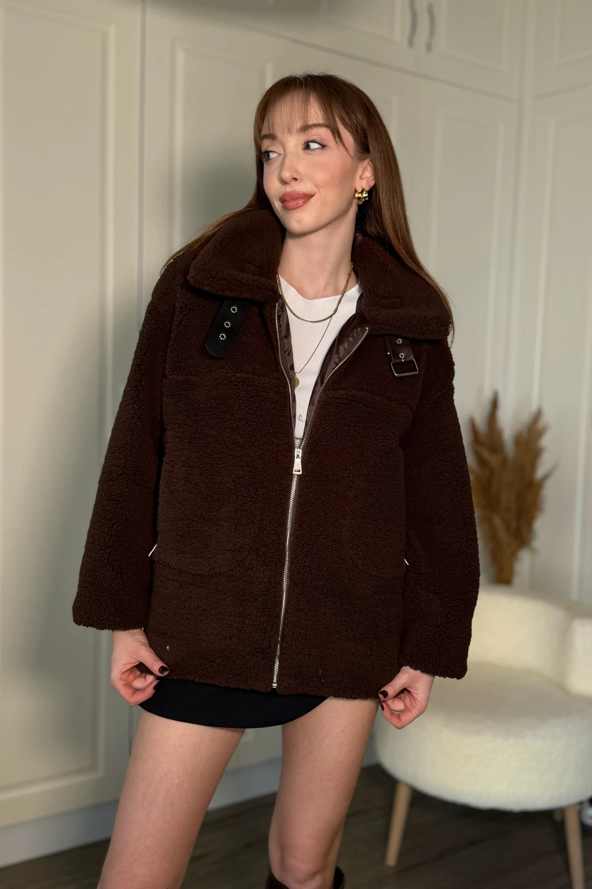 Peluş Fermuarlı Boğazı Kemer Detaylı Biker Kahverengi Ceket