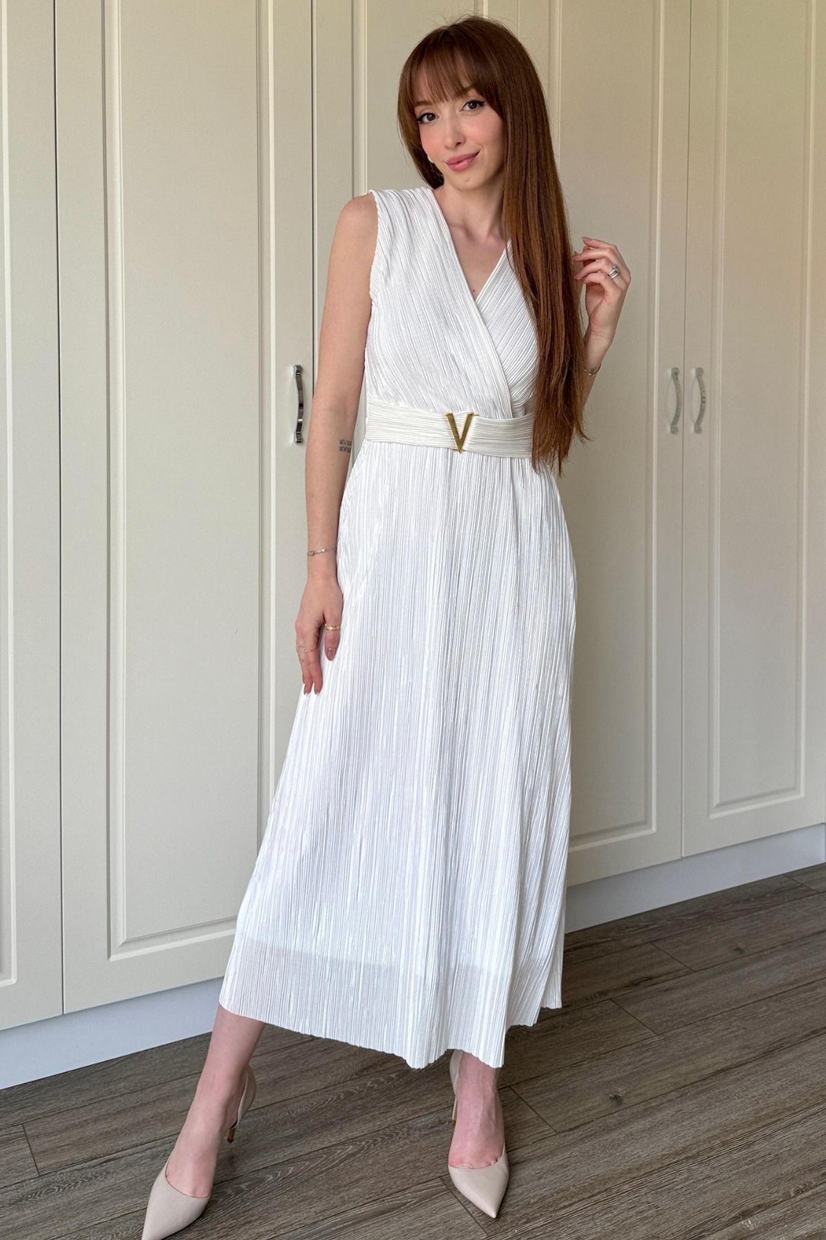 Kruvaze Yaka Krinkıl Midi Tokalı Elbise