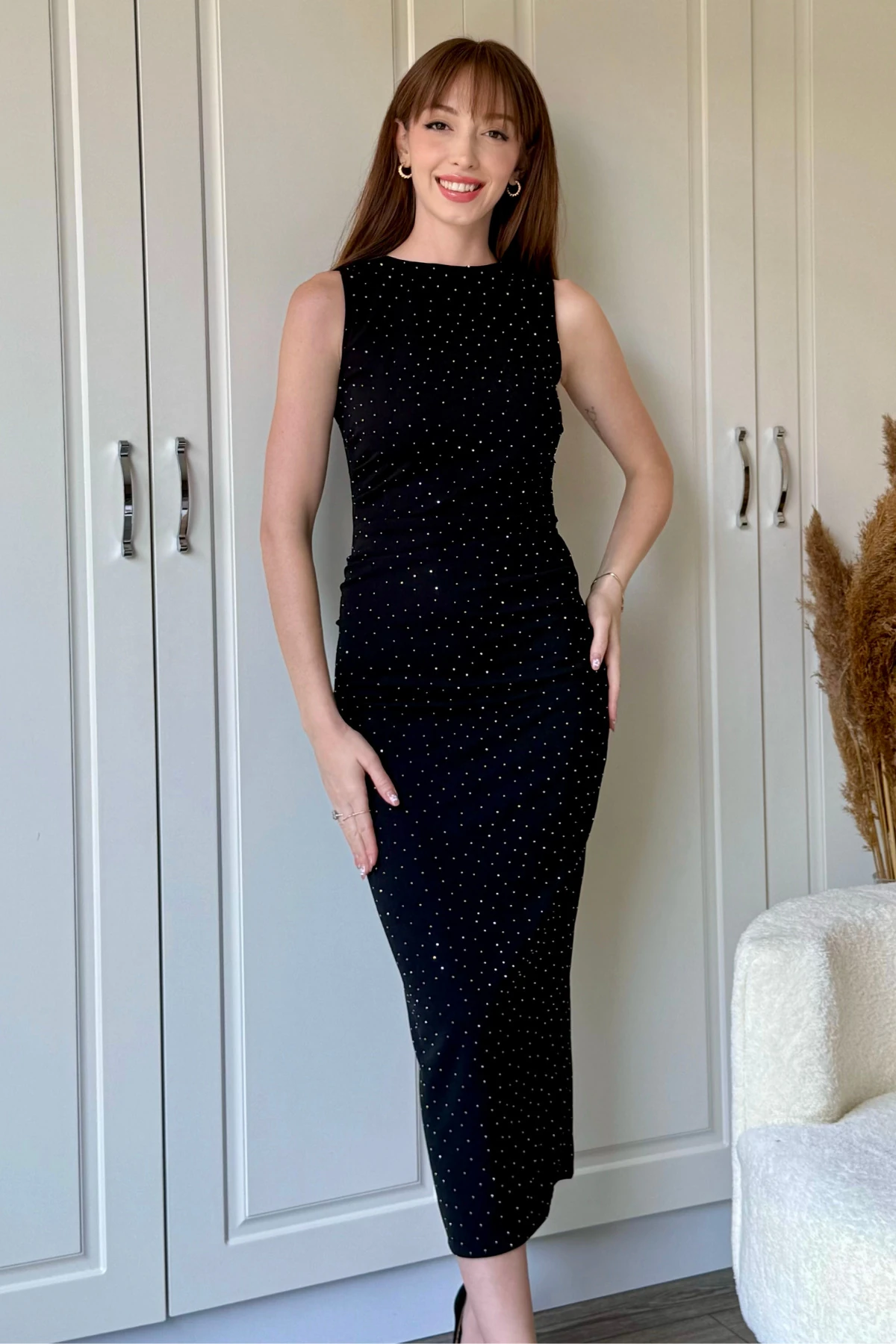 Drapeli Taşlı Midi Siyah Elbise