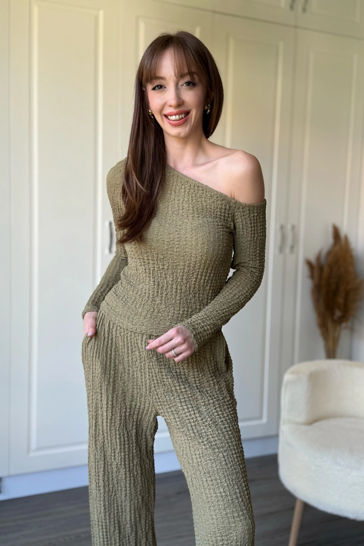 Gofre Kumaş Tek Omuz Detaylı Haki Takım