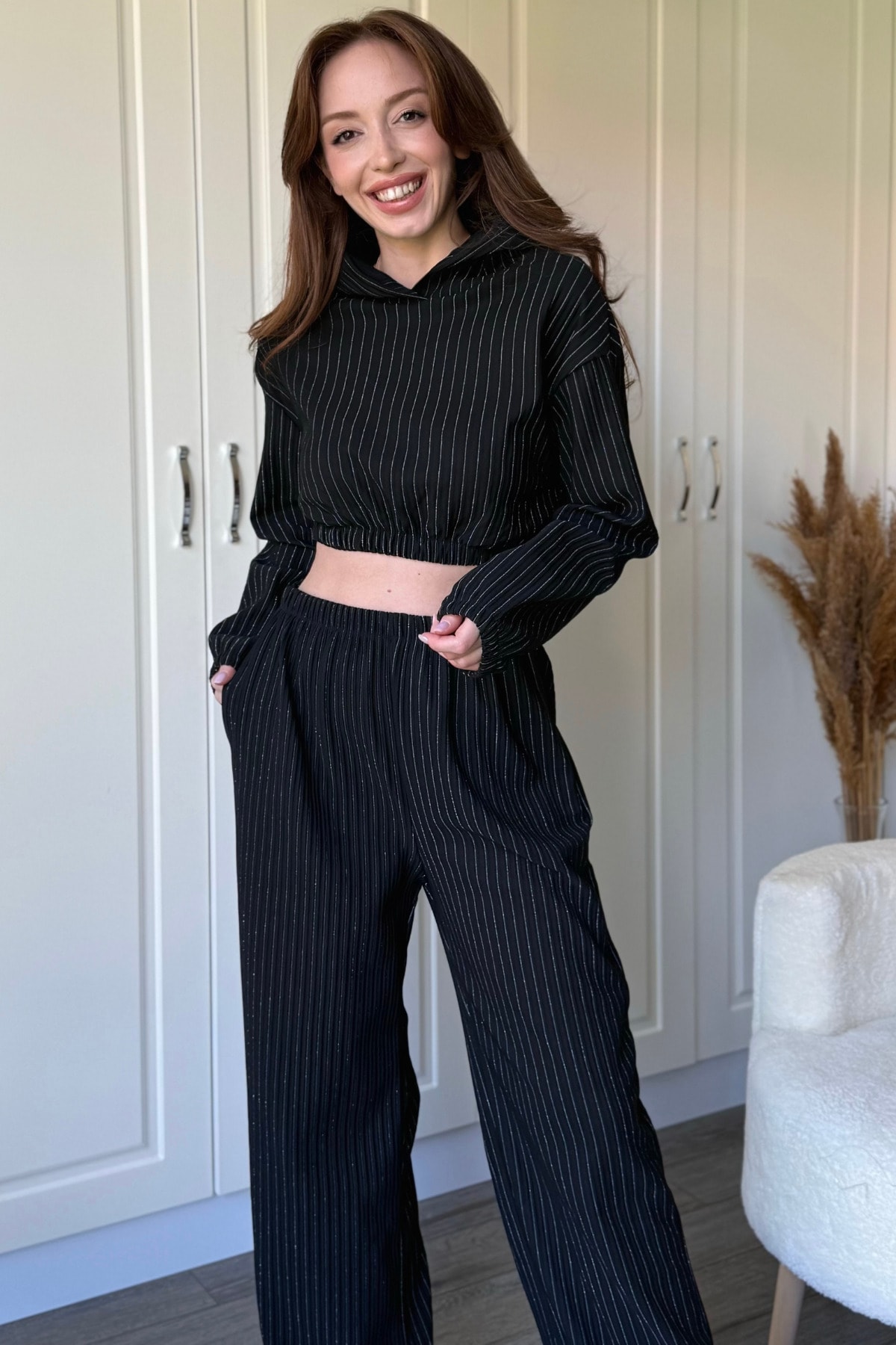Çizgili Simli Sweatshirt Siyah Takım