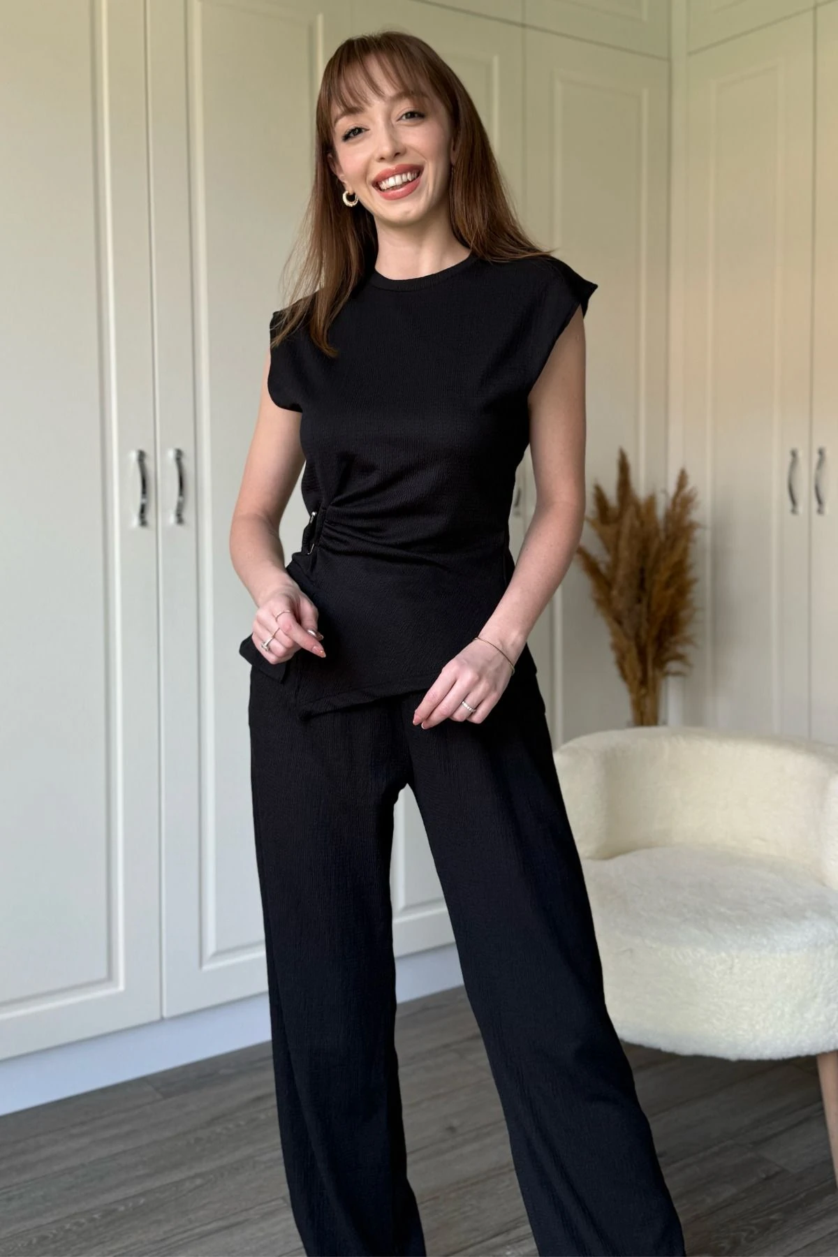 Aksesuar Detaylı Kahverengi Pantolon Takım