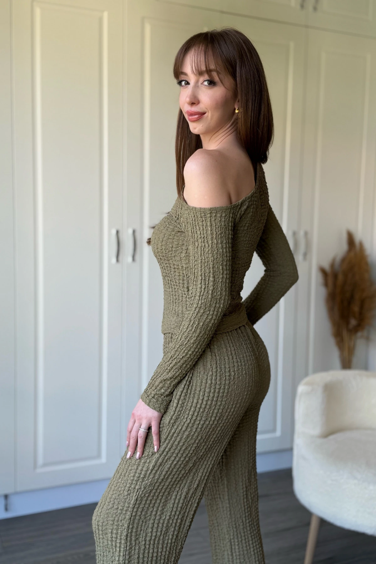 Gofre Kumaş Tek Omuz Detaylı Haki Takım