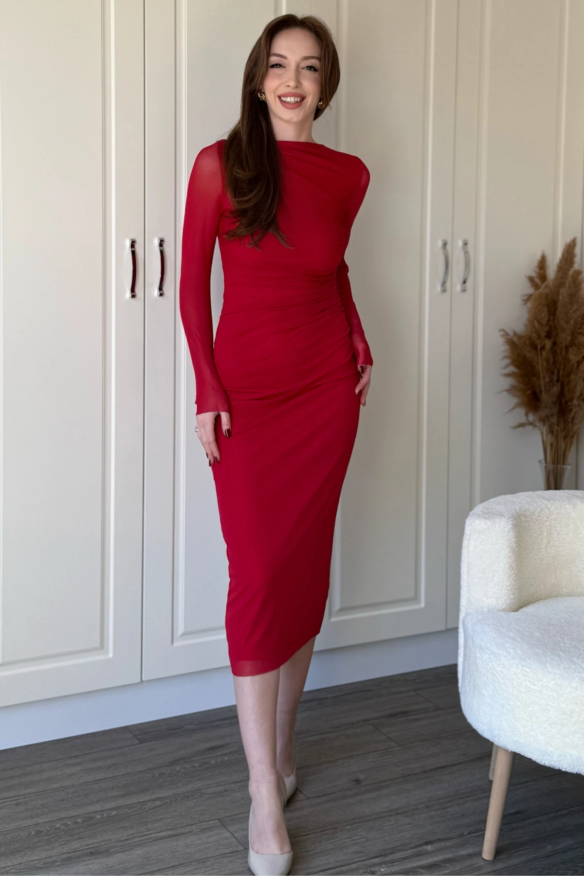 Drapeli Uzun Kol Kırmızı Midi Tül Elbise