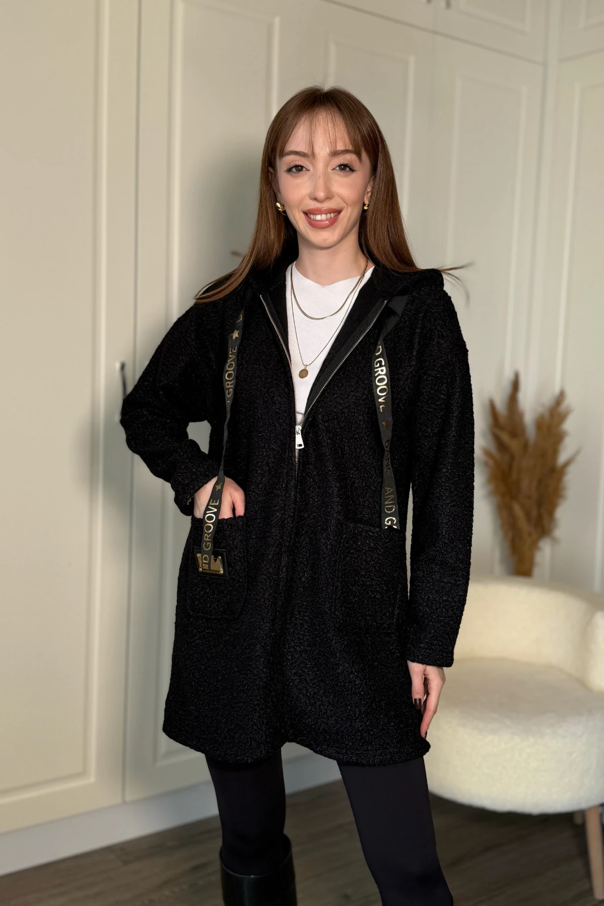 Peluş Kapüşonlu Fermuarlı Diz Altı Yumuşak Hırka