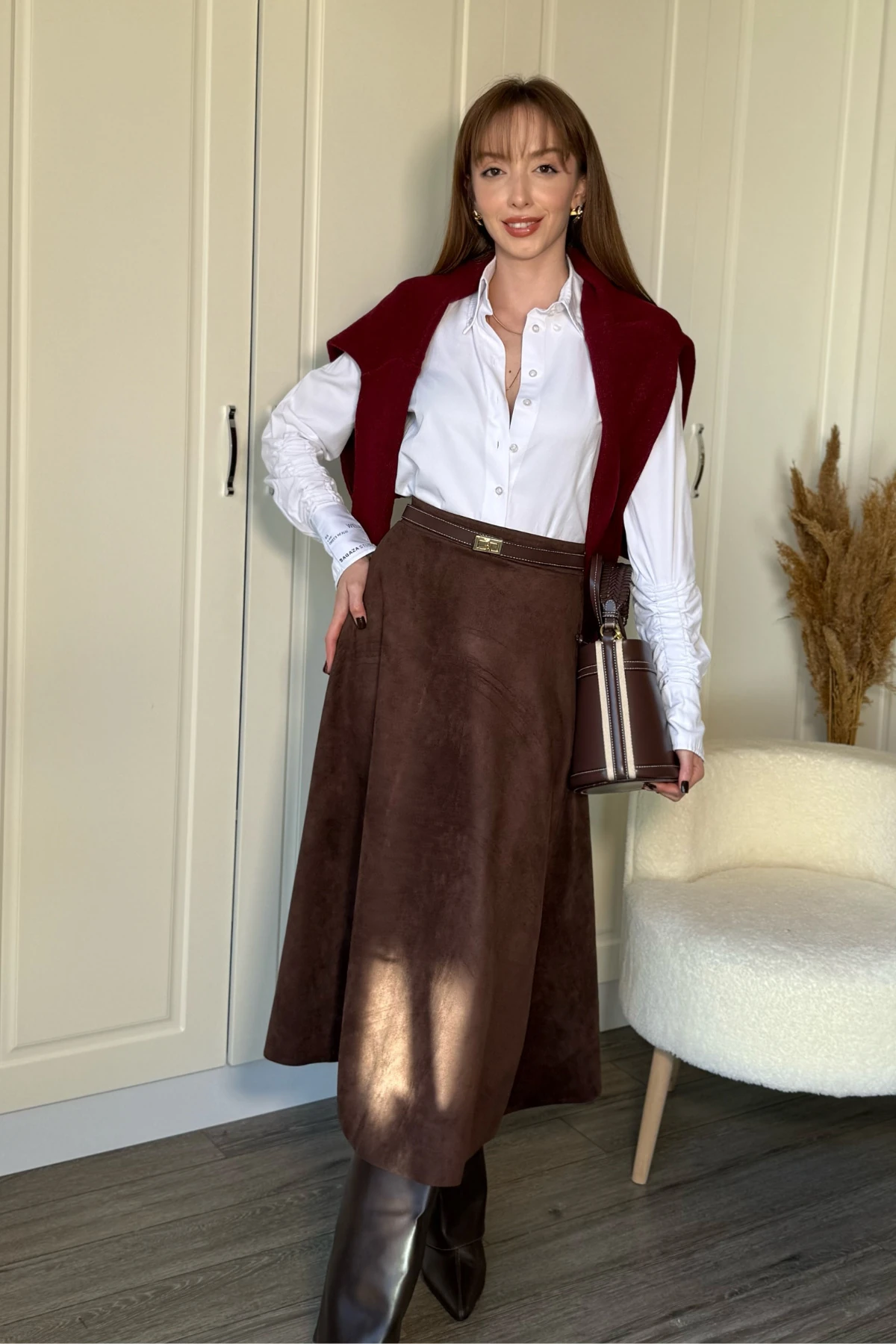 Süet Şık Midi Etek