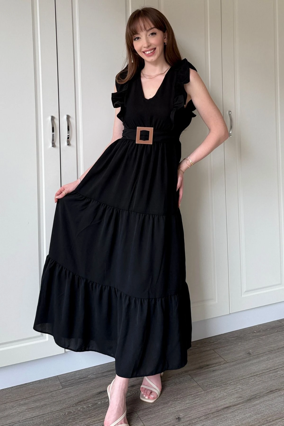  Kol Fırfırlı Yırtmaçlı Uzun Elbise