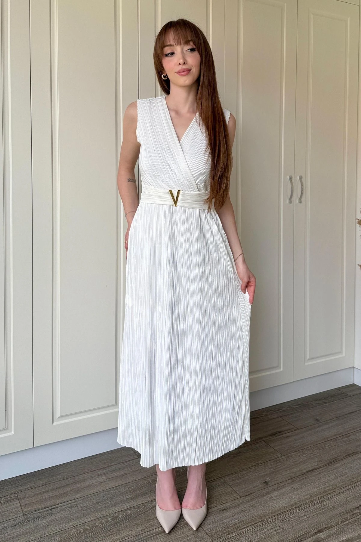 Kruvaze Yaka Krinkıl Midi Tokalı Elbise