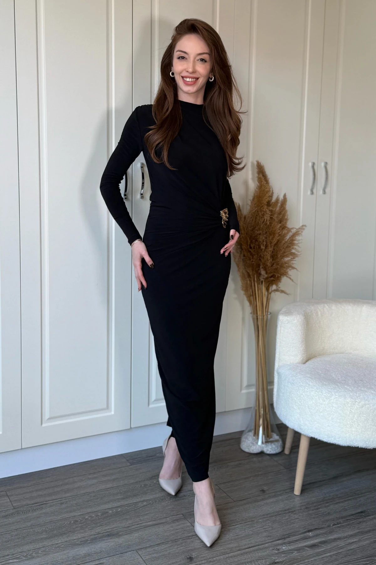 Omuz Drapeli Bel Aksesuarlı Maxi Elbise