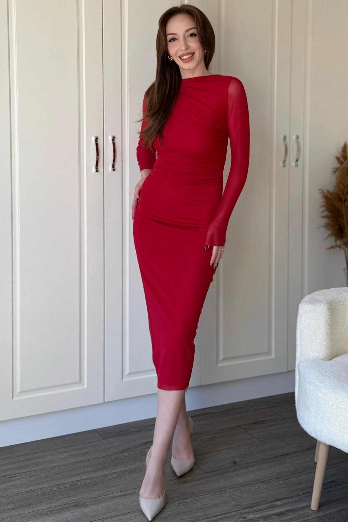 Drapeli Uzun Kol Kırmızı Midi Tül Elbise