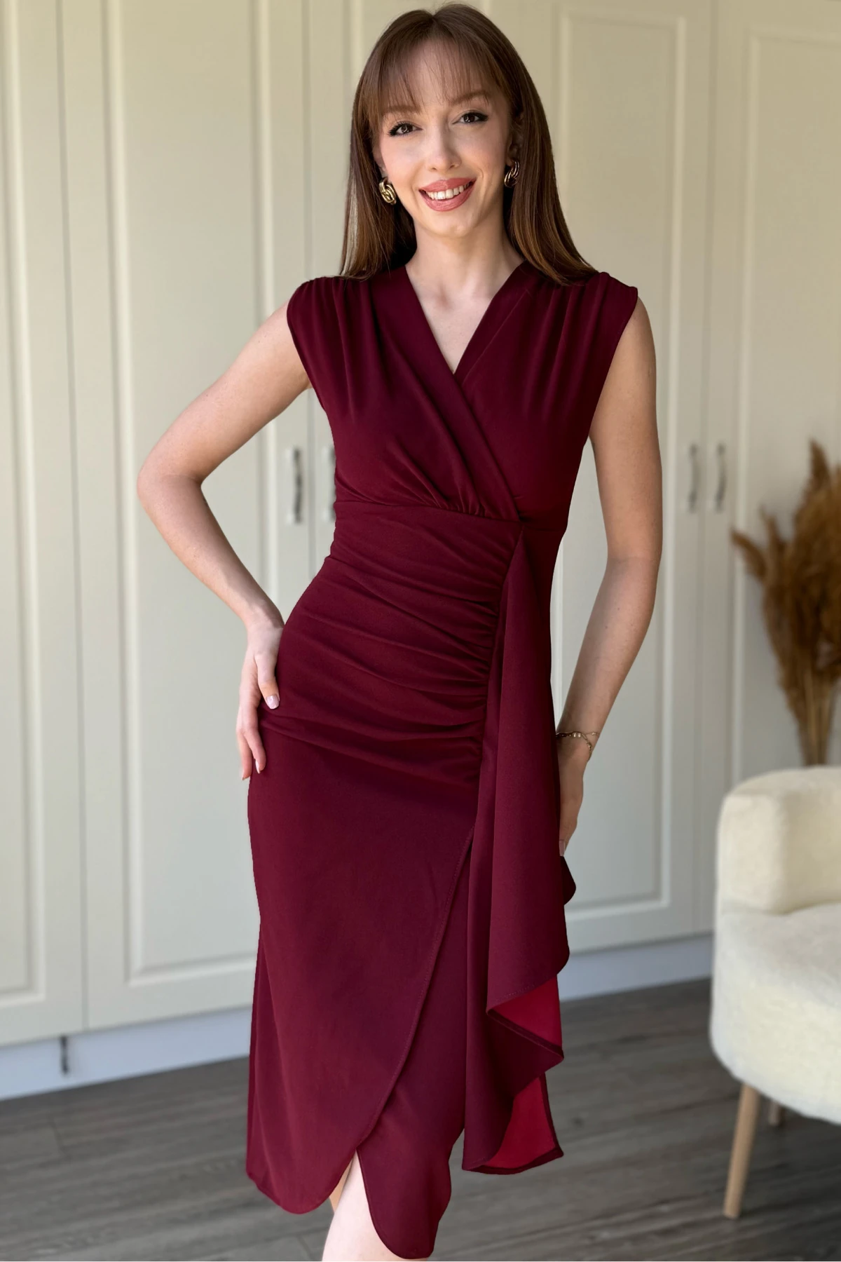 Fırfır Detaylı Kruvaze Yaka Midi Bordo Elbise
