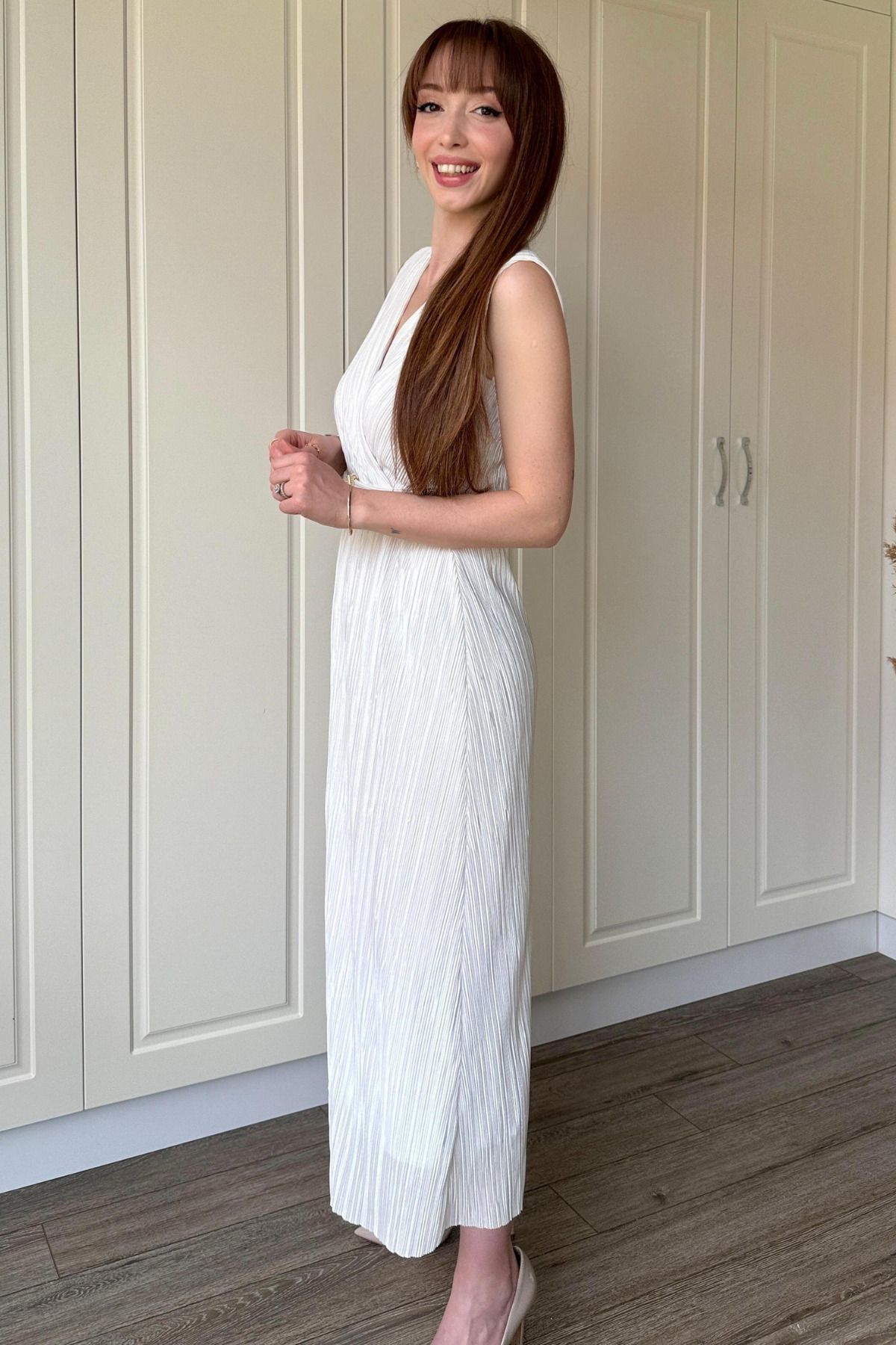 Kruvaze Yaka Krinkıl Midi Tokalı Elbise