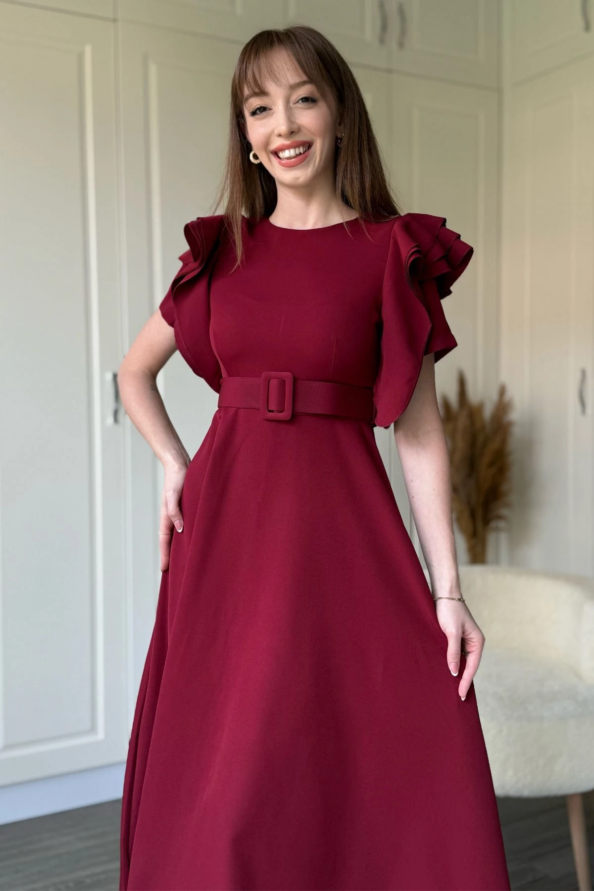 Fırfır Detaylı Kemerli Midi Kloş Bordo Elbise