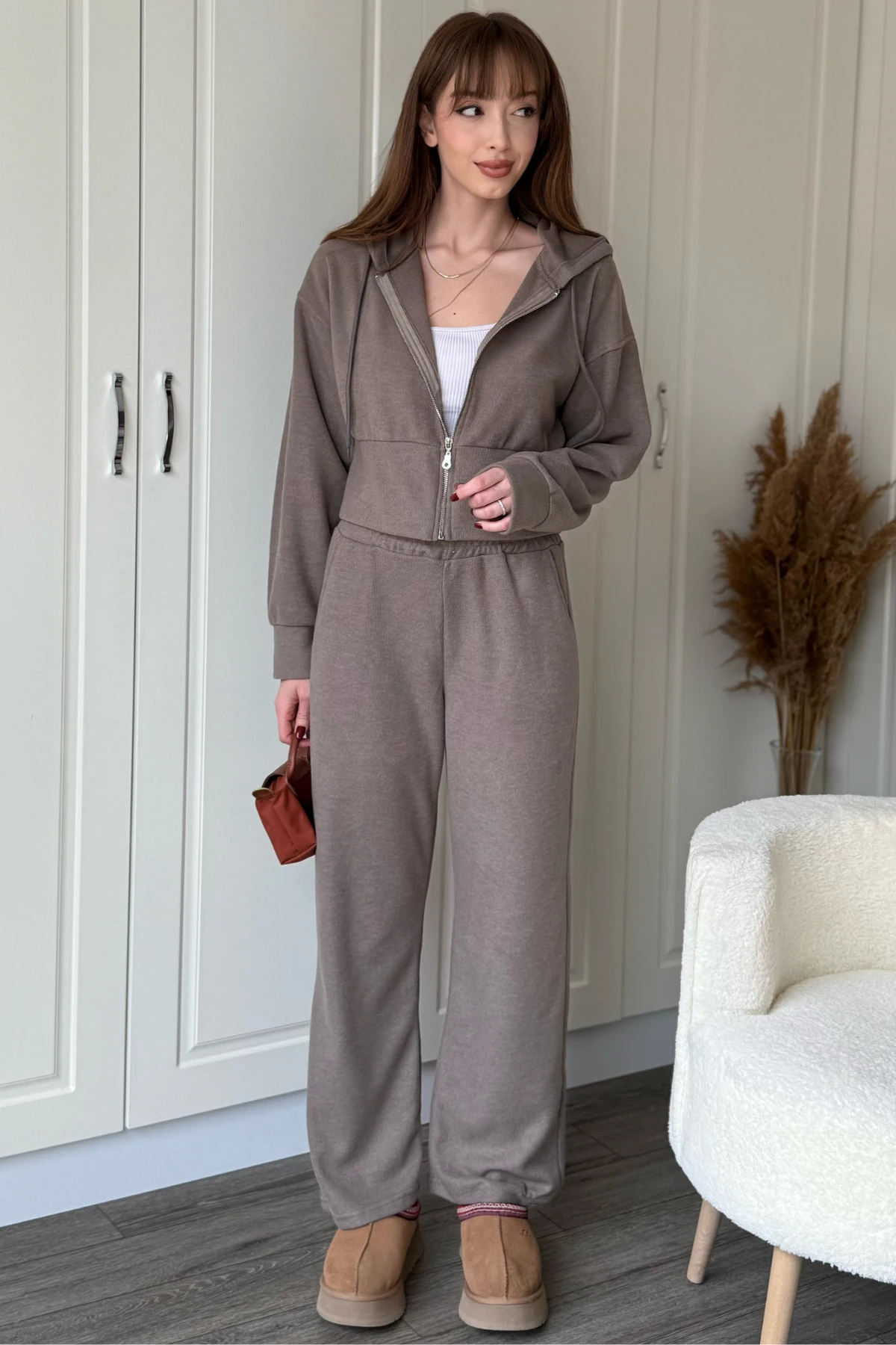 Kapüşonlu Fermuarlı Crop Selanik Kumaş Hırka Takım