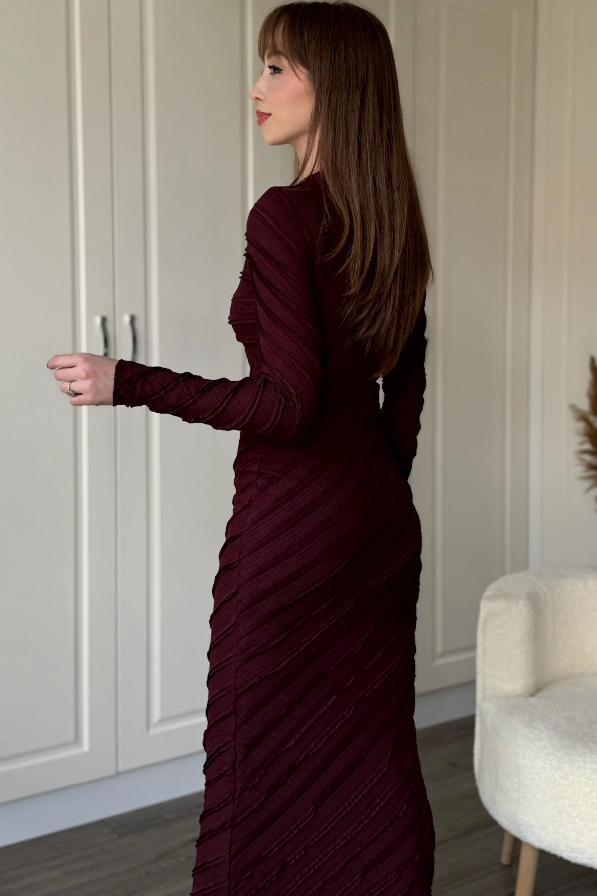 Fırfırlı V Yaka Mor Midi Elbise