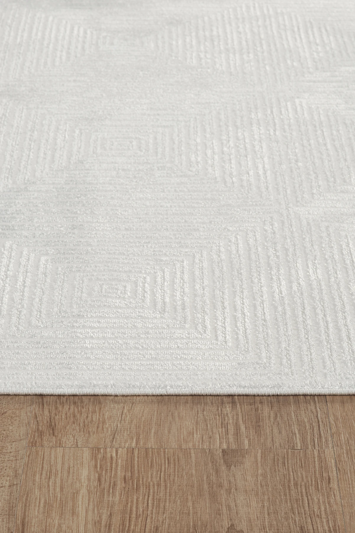 Kare Desenli Kadife Halı - İnce Akrilik, Salon, Koridor, Yıkanabilir, Kaydırmaz - Beyaz