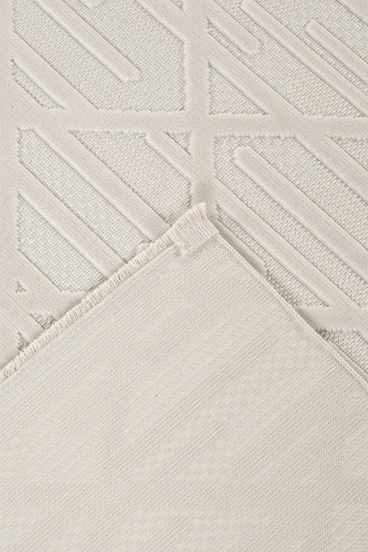 İskandinav Tarzı Kabartmalı Kadife Halı – Yıkanabilir, Kaydırmaz, Salon, Yolluk - Krem