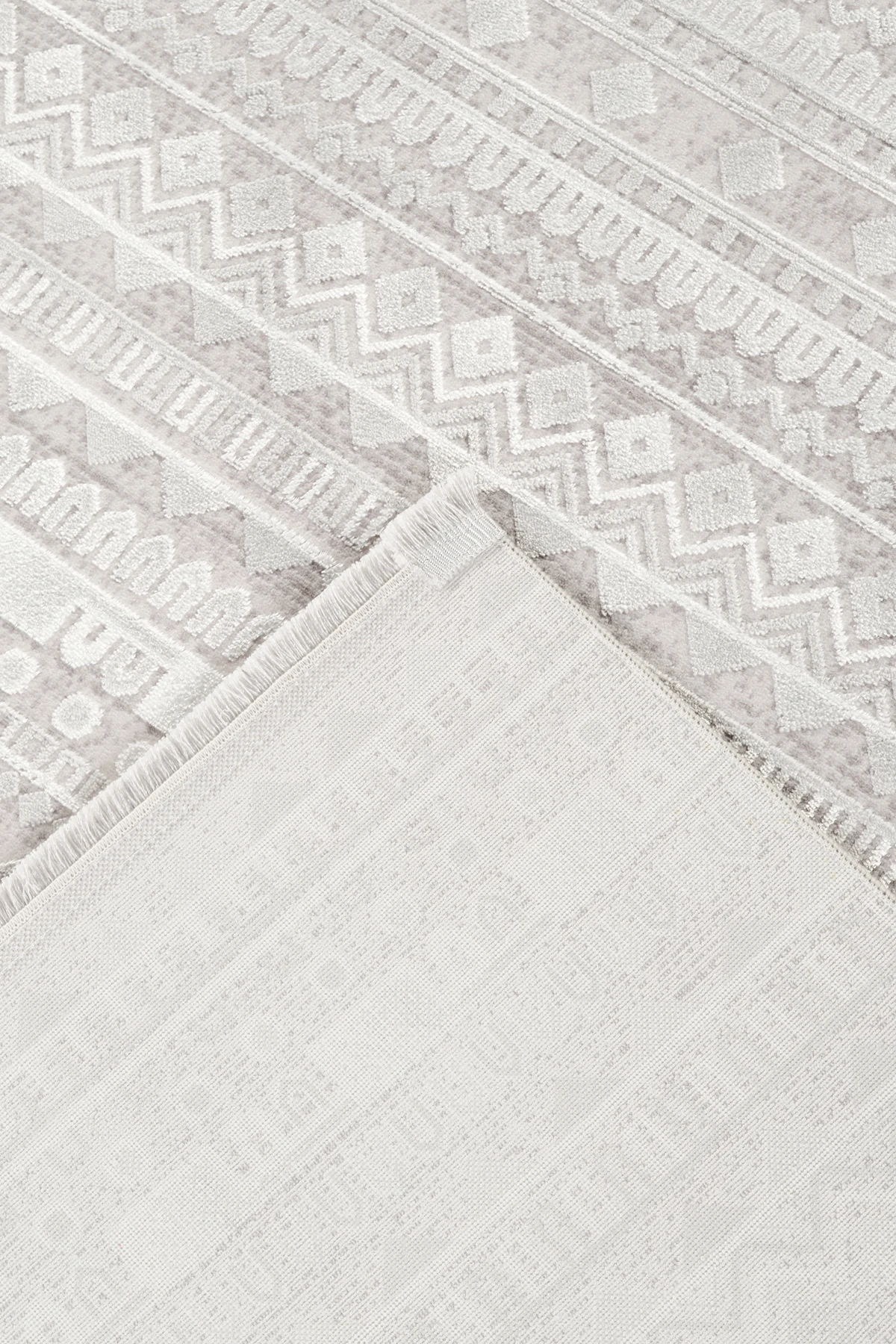 Kilim Desen İnce Salon Yolluk Kadife Halı