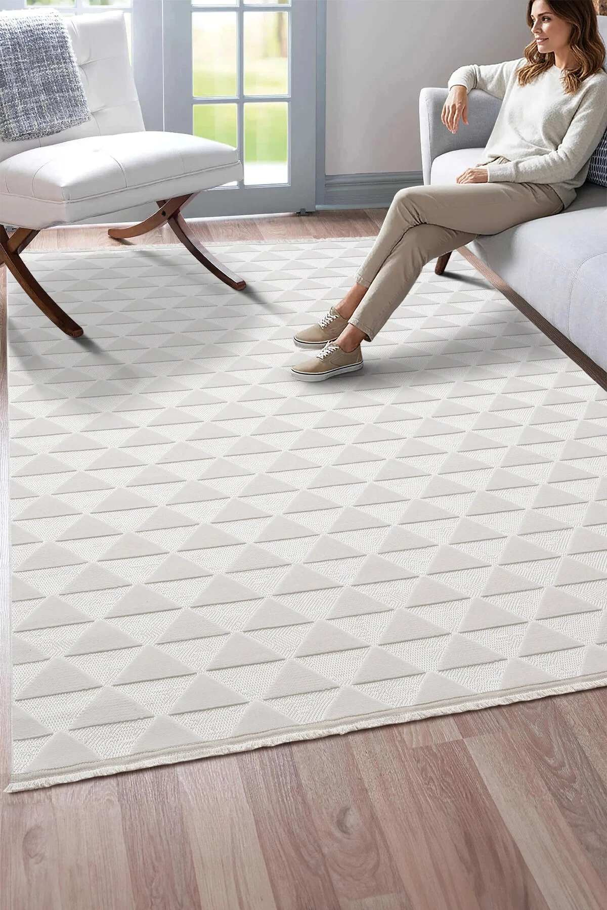 Yumuşak Dokulu Yıkanabilir Modern Üçgen Desen İskandinav Halı