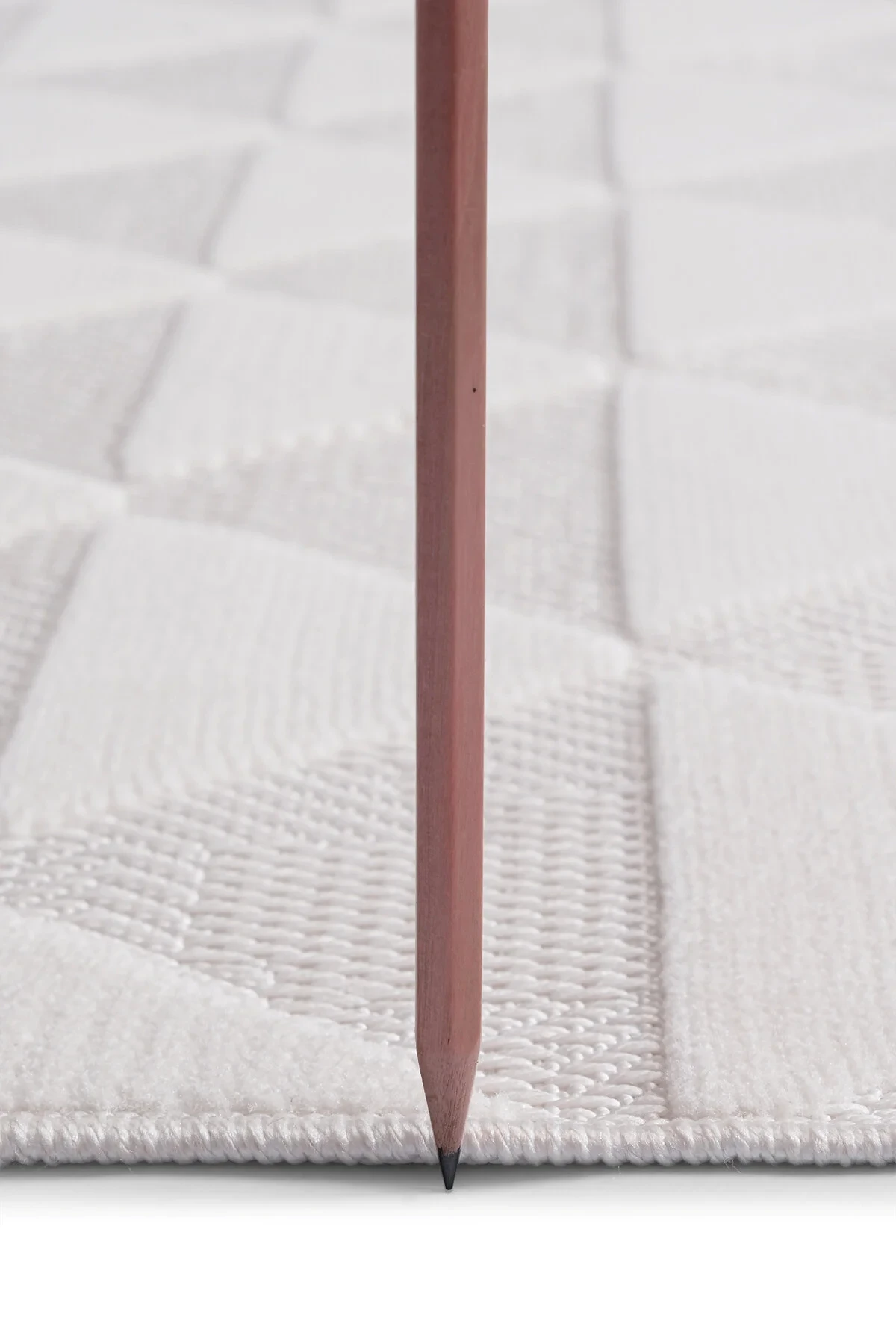 Yumuşak Dokulu Yıkanabilir Modern Üçgen Desen İskandinav Halı