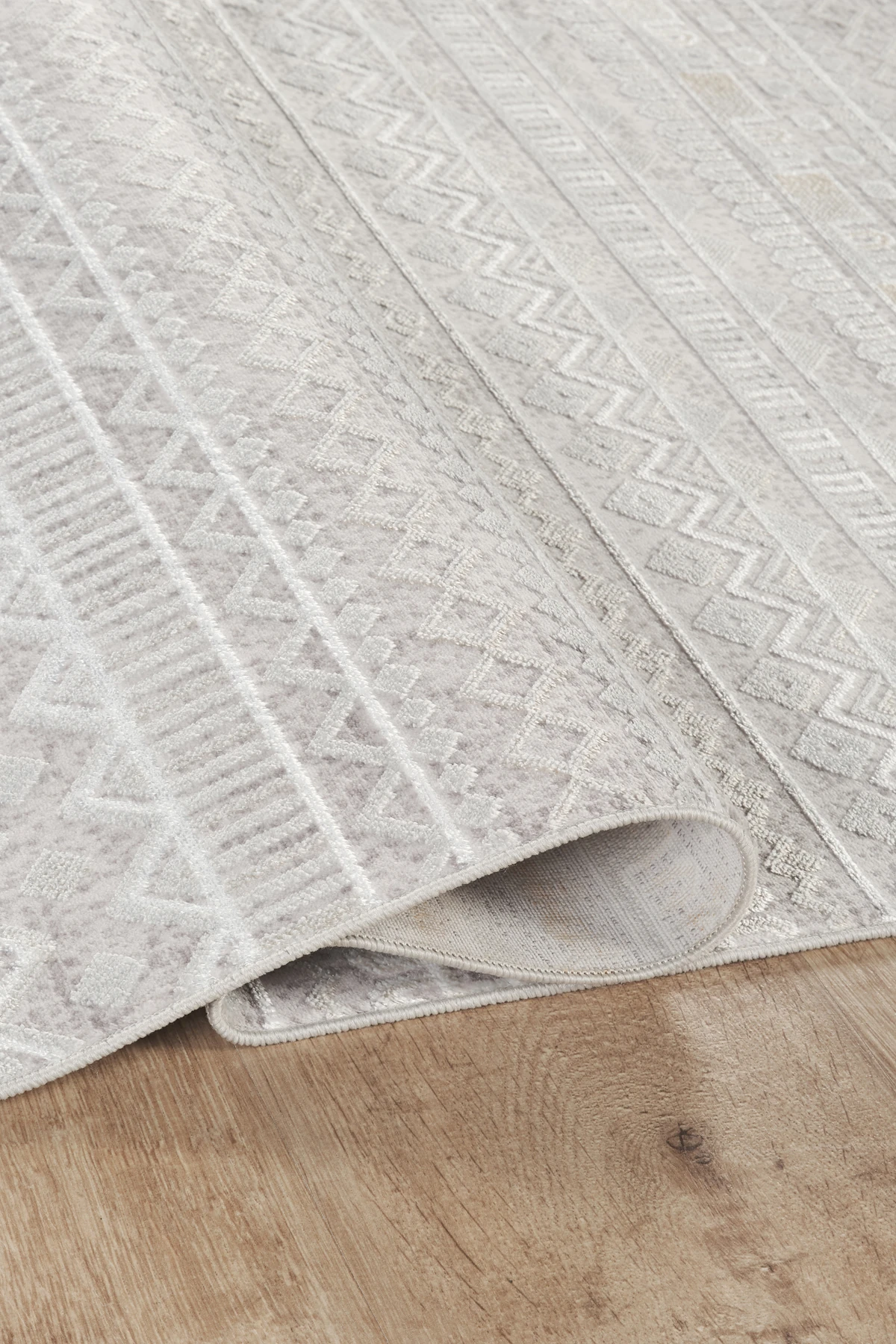 Kilim Desen İnce Salon Yolluk Kadife Halı - Bej