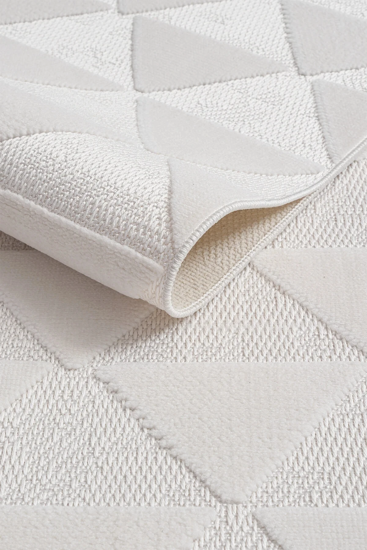 Yumuşak Dokulu Yıkanabilir Modern Üçgen Desen İskandinav Halı