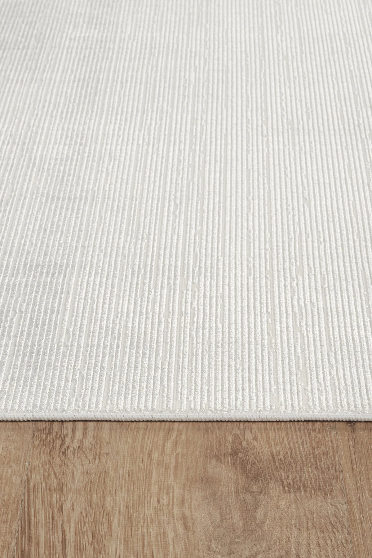 Düz ve Şık Desen, Yıkanabilir, Kaydırmaz, Toz Tutmaz Kadife Halı - Beyaz